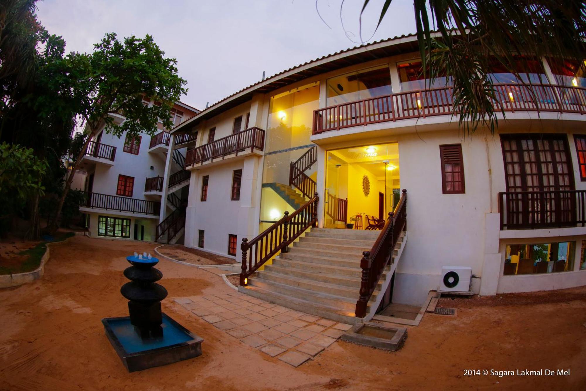 Marina Bentota Hotel Exterior foto